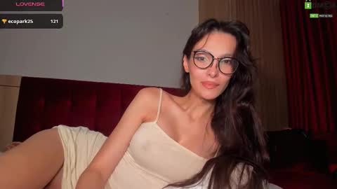 Snapshot of celine_rose chatting on 01.07.26 Ji-yoon online show from 01.07.26