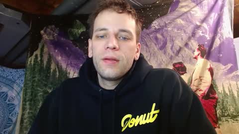 Snapshot of cguffey2284 chatting on 01.18.25 cguffey2284 online show from 01.18.25