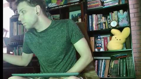 Snapshot of cguffey2284 chatting on 02.16.25 cguffey2284 online show from 02.16.25