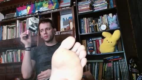 Snapshot of cguffey2284 chatting on 02.17.25 cguffey2284 online show from 02.17.25