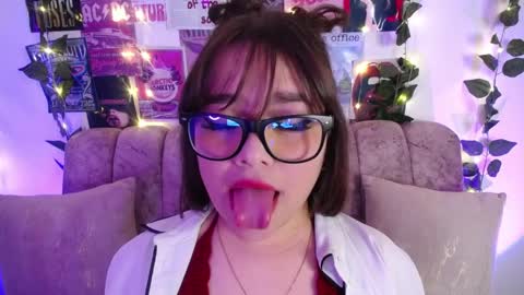 charlotte online show from 04.11.26