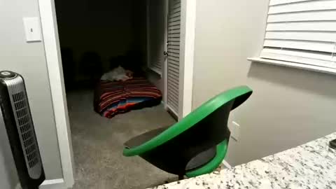 Snapshot of chacho1968 chatting on 10.10.25 Chuck online show from 10.10.25