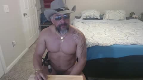 Snapshot of chacho1968 chatting on 04.06.26 Chuck online show from 04.06.26