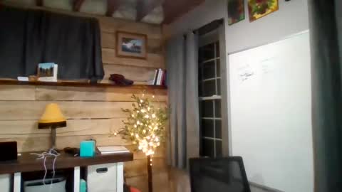 Snapshot of chadmichaell chatting on 07.15.26 chadmichaell online show from 07.15.26