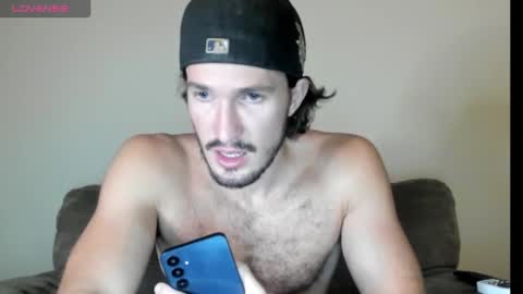 Snapshot of chadpowerz chatting on 09.11.25 Lydong online show from 09.11.25