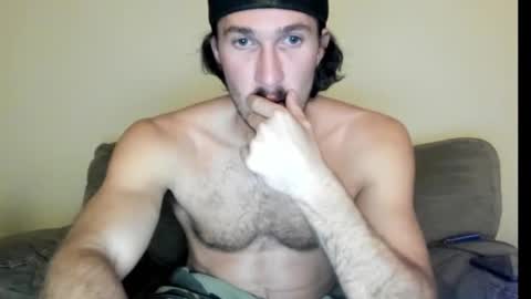 Snapshot of chadpowerz chatting on 10.05.25 Lydong online show from 10.05.25