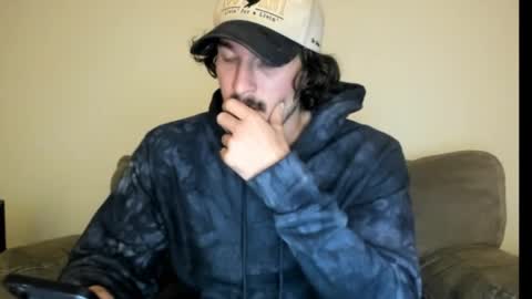 Snapshot of chadpowerz chatting on 10.07.25 Lydong online show from 10.07.25