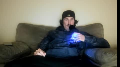 Snapshot of chadpowerz chatting on 10.11.25 Lydong online show from 10.11.25