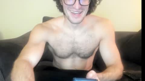 Snapshot of chadpowerz chatting on 12.01.25 Lydong online show from 12.01.25