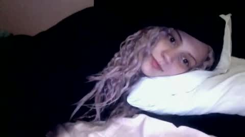 Snapshot of chaicutie chatting on 05.27.26 chaia online show from 05.27.26