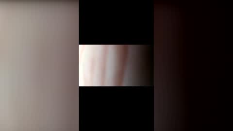 Snapshot of challe53 chatting on 05.15.26 challe online show from 05.15.26
