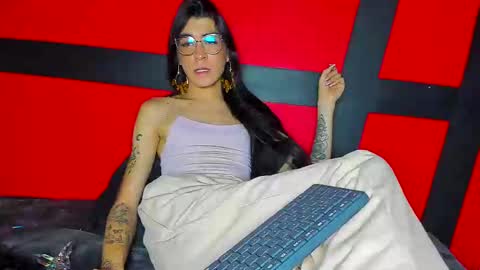 chaminelan online show from 01.20.25