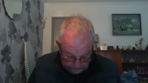 Snapshot of champers37 chatting on 12.04.24 Champers online show from 12.04.24