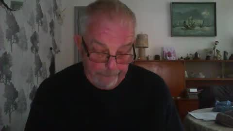 Snapshot of champers37 chatting on 02.13.25 Champers online show from 02.13.25