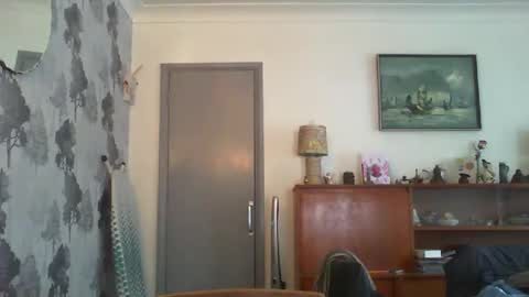 Snapshot of champers37 chatting on 02.15.25 Champers online show from 02.15.25