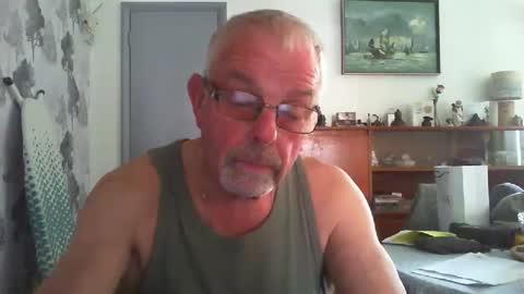 Snapshot of champers37 chatting on 05.27.26 Champers online show from 05.27.26
