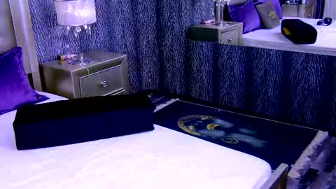 Snapshot of chanelledy1 chatting on 09.15.25 chanelledy1 online show from 09.15.25