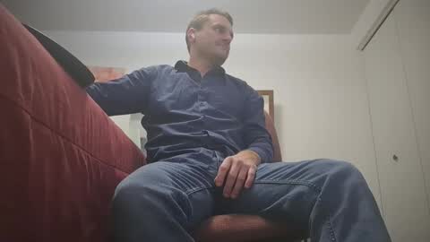 Snapshot of changej chatting on 01.18.25 changej online show from 01.18.25