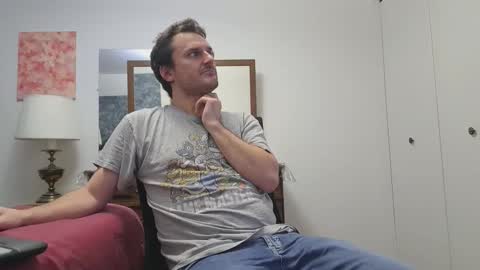 Snapshot of changej chatting on 10.13.25 changej online show from 10.13.25