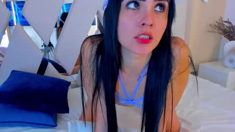 Snapshot of channelfoxxx chatting on 10.23.25 Channel online show from 10.23.25
