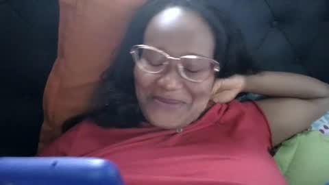 Snapshot of chantal99 chatting on 10.05.25 chantal99 online show from 10.05.25