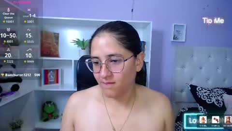 Snapshot of chantal_adams0 chatting on 06.18.26 chantal online show from 06.18.26