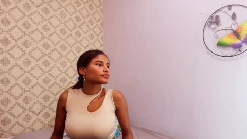 Raquel  online show from 09.12.25