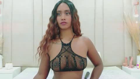 Chantal Blair online show from 12.03.25