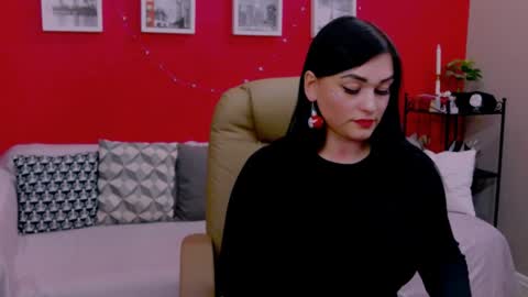 The Queen online show from 01.03.25