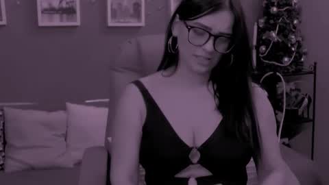 The Queen online show from 12.15.25