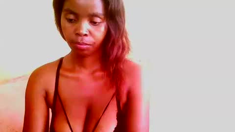 Snapshot of chante665 chatting on 01.25.25 chante665 online show from 01.25.25