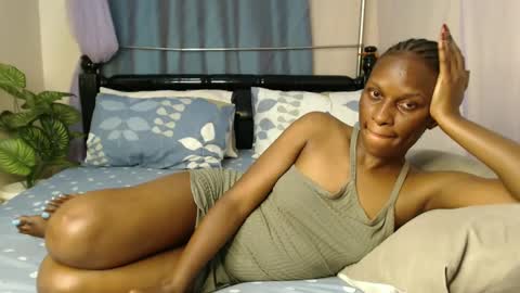 Chantel online show from 01.04.25