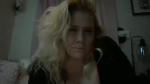 Snapshot of chaosangel33 chatting on 02.09.25 Ms. Behaving online show from 02.09.25