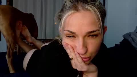 char  online show from 09.23.25