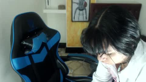 charis 2 online show from 09.30.25