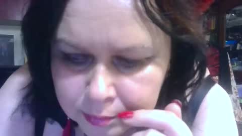 CharleeKendall online show from 11.05.25