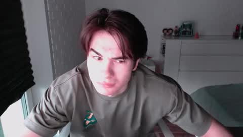 charleshanson69 online show from 10.04.25