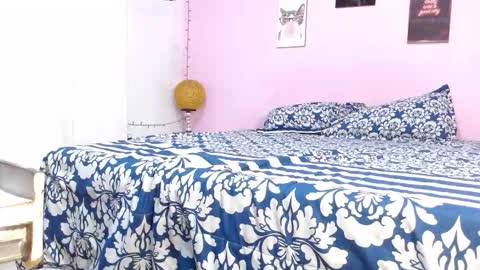 Snapshot of charlie_martinez1 chatting on 12.04.25 charlie martinez online show from 12.04.25