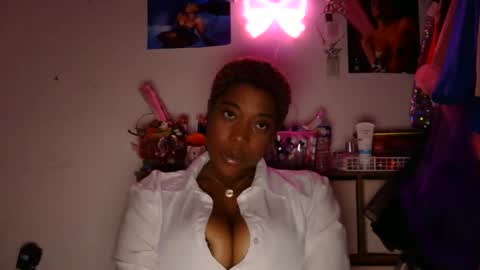 charliecakesssss online show from 01.09.25