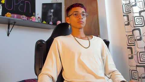 Snapshot of charlieerusso chatting on 12.16.24 Charles Russo online show from 12.16.24