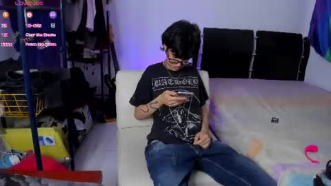Snapshot of charlietaylorr__ chatting on 06.21.26 Charlie online show from 06.21.26