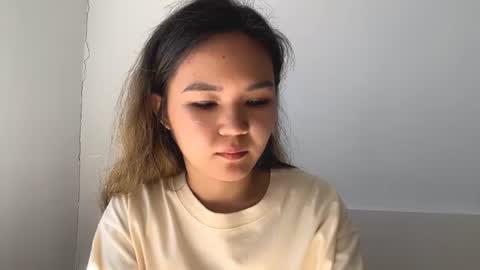 Snapshot of charlinepalme chatting on 07.01.26 Kira online show from 07.01.26