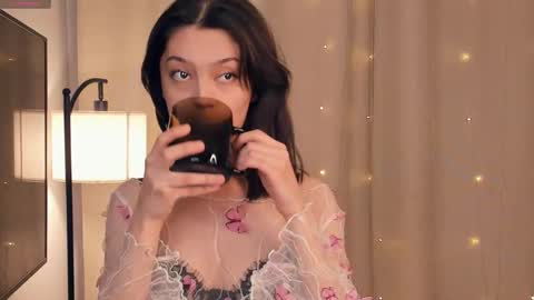 Yumi online show from 02.17.26