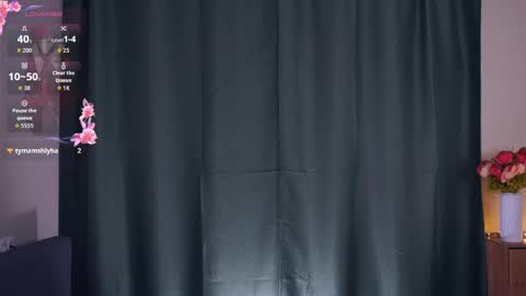 Yumi online show from 04.18.26