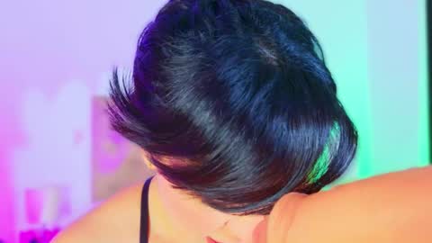 Charloott Evans online show from 11.23.25