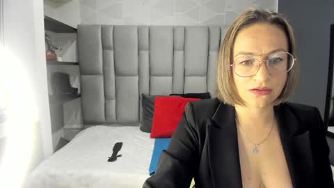 Charlot milf online show from 04.08.26