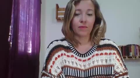 Snapshot of charlot_ponze chatting on 02.12.25 charlott online show from 02.12.25