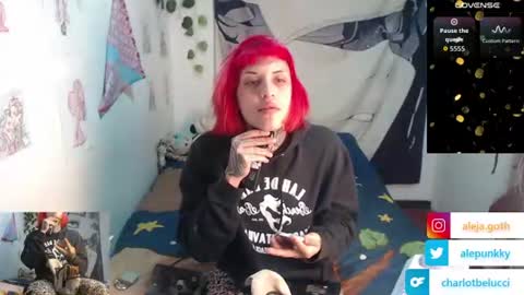 Snapshot of charlotbelucci_ chatting on 07.21.26 Ale punky online show from 07.21.26