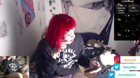 Snapshot of charlotbelucci_ chatting on 07.22.26 Ale punky online show from 07.22.26