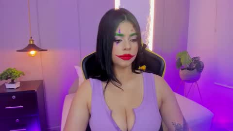 Snapshot of charlote_rossee chatting on 10.22.25 charlote_rossee online show from 10.22.25